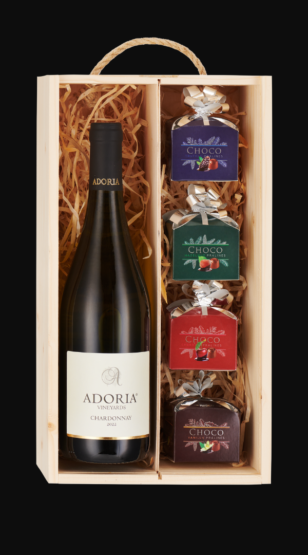 Wine with pralines gift set